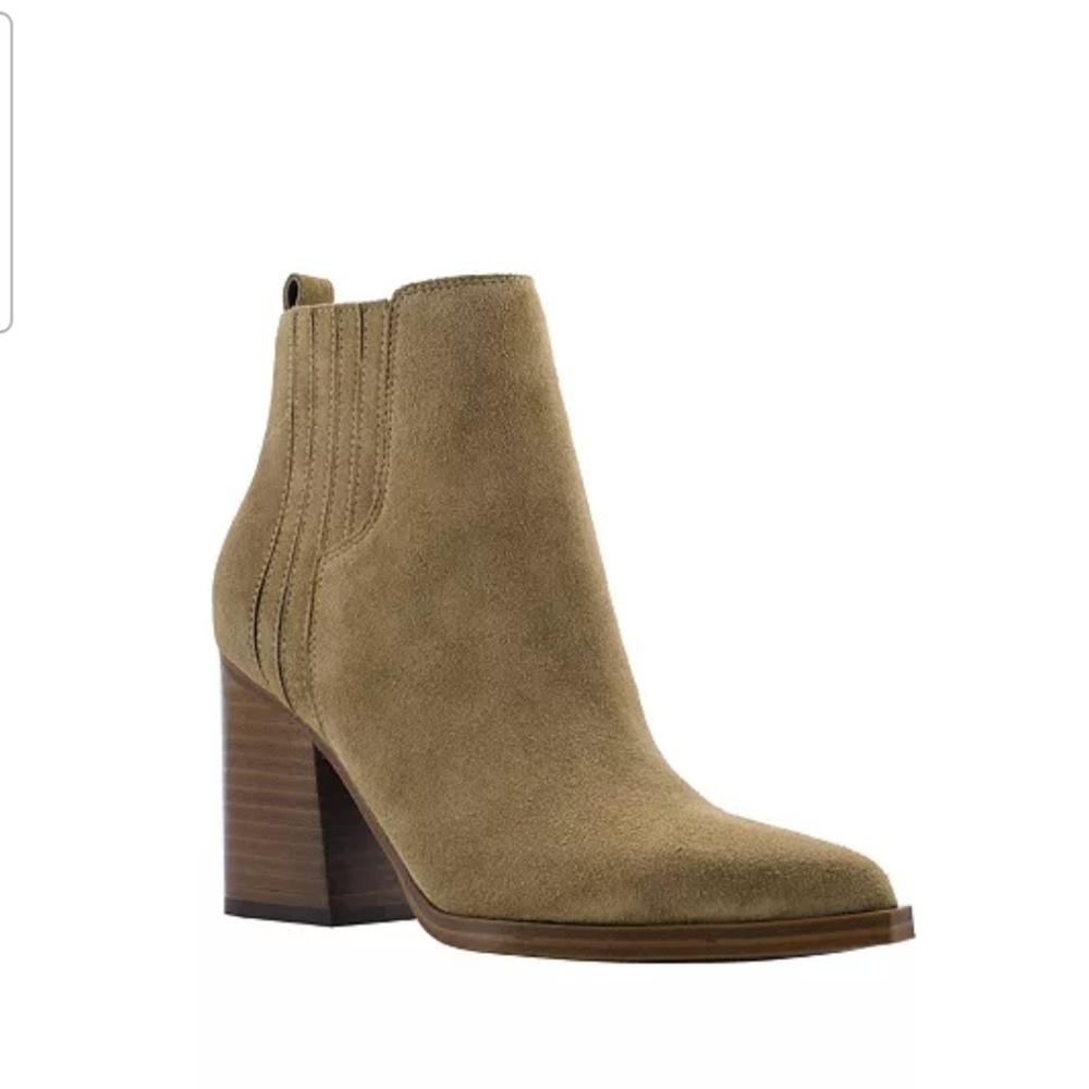 Marc Fisher Oshay Taupe Suede Pointed Toe Ankle Booties Size 6 - Picture 3 of 16